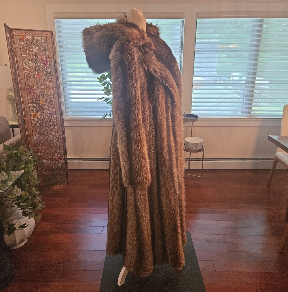 VTG 80s Genuine Hooded Racoon Fur Full Length Maxi Coat Mob Wife Glam Festival S - Picture 3 of 9